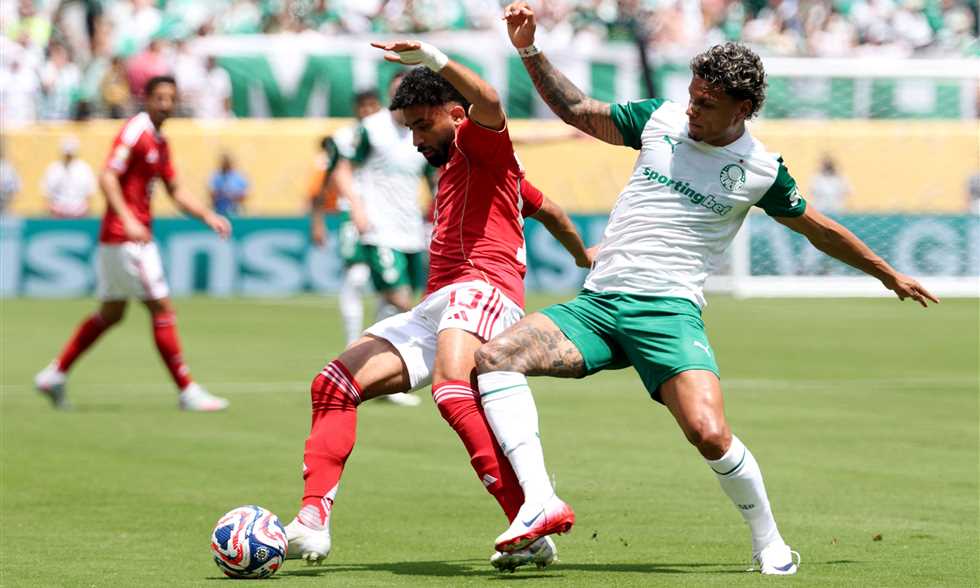الأهلي يداوي جراحة و يستأنف تدريباته ظهرًا استعدادا لمواجهة بورتو البرتغالي